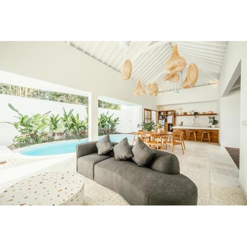 New bespoke villa in Berewa Canggu