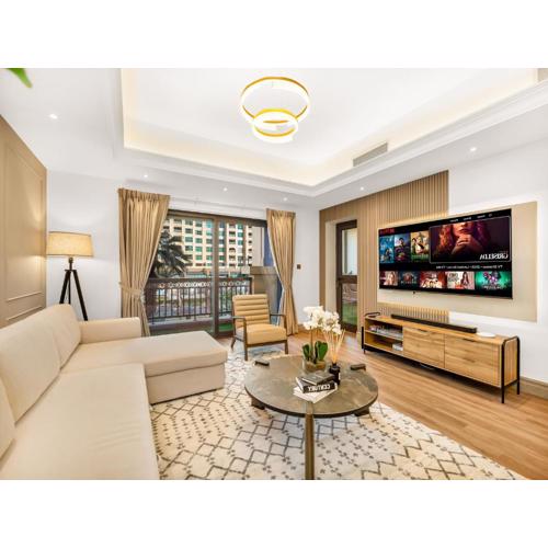 New Fairmont Residence Private Beach club access Palm Jumeirah