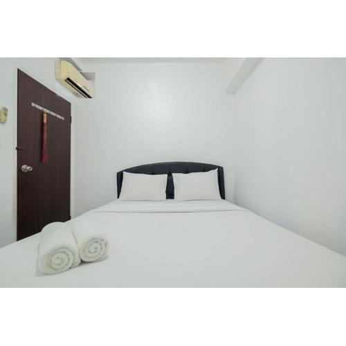 New Furnished 2BR Apartment Mutiara Bekasi By Travelio