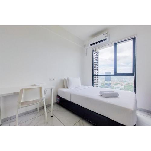 New Furnished Studio Room Sky House Alam Sutera Apartment By Travelio