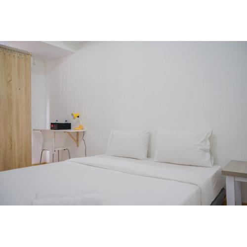 New Furnished with Cozy Stay Studio Apartment at M-Town Residence By Travelio