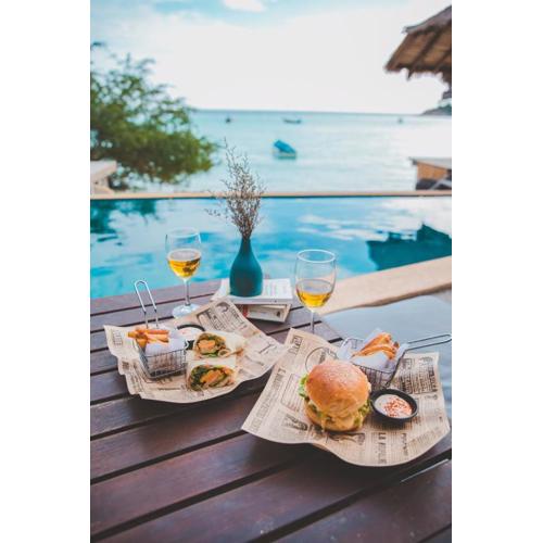 New Heaven Dive School and Resort