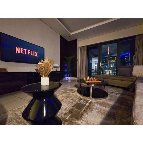 NEW! HollywoodDXB Burj Khalifa View - 6Min To Dubai Mall