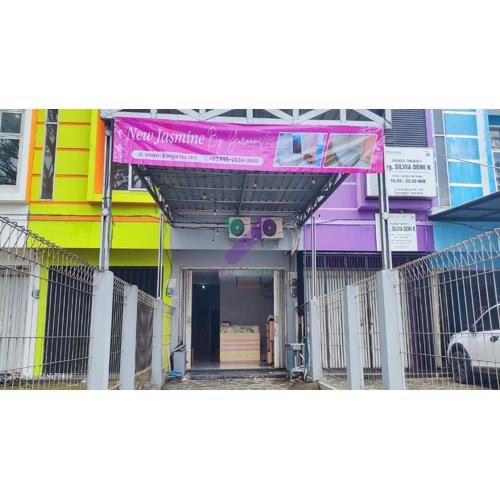 New Jasmine Guest House by Yurooms