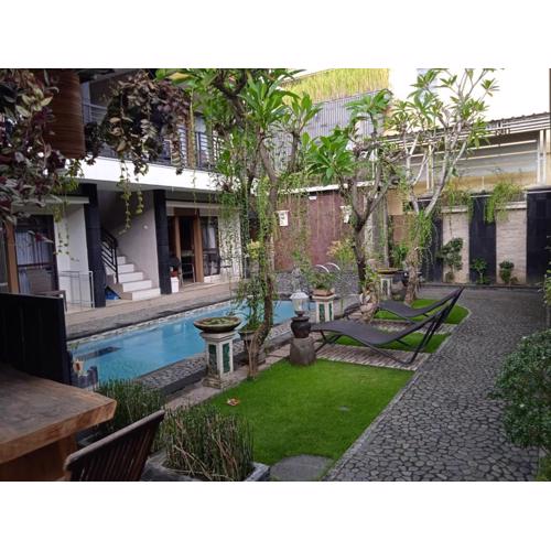 NEW KUBU DI BUKIT private kitchen near beach and 10 minute to airpot