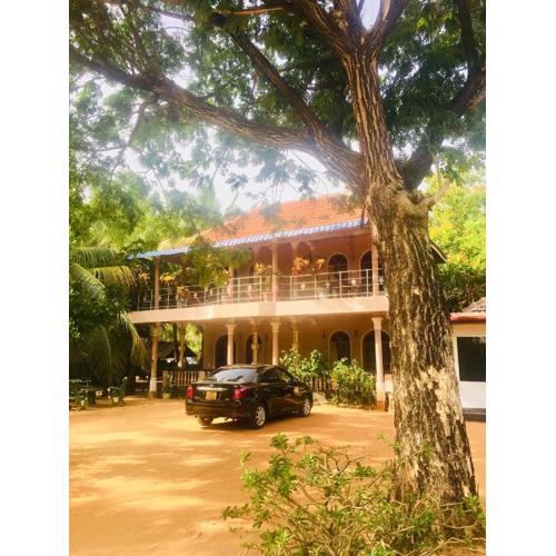 New Land Guest House