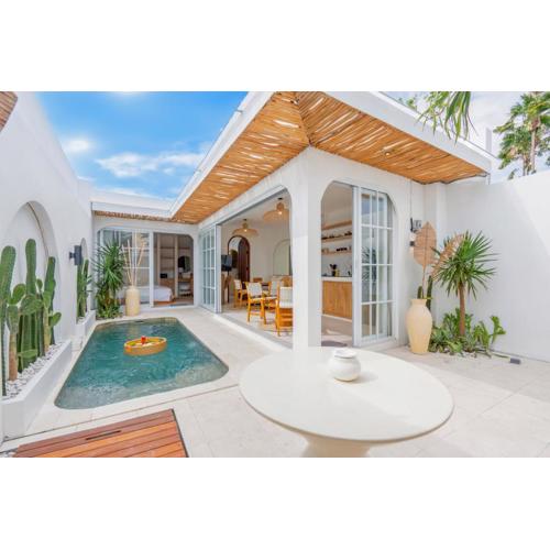 NEW! Luna Di Bali - 1BR Villa in Kerobokan