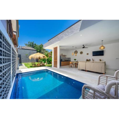 New Modern Villa in Bali