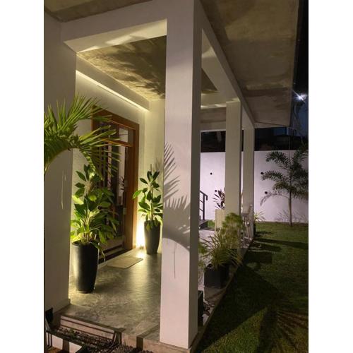 New Palms Villa Induruwa Homestay