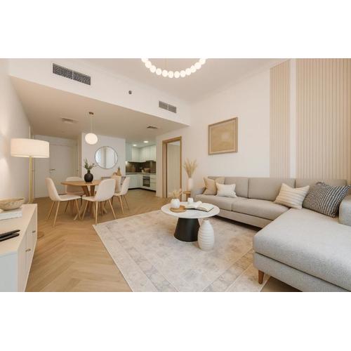 New Renovated Stylish 1 Br Dubai View 73 Floor