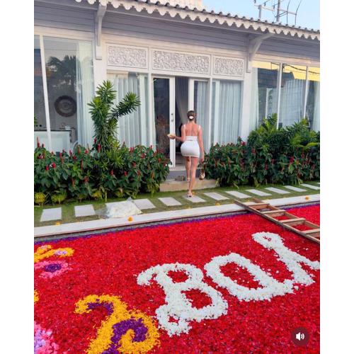 NEW Rest Play Work 10 min to Canggu in a Quiet area