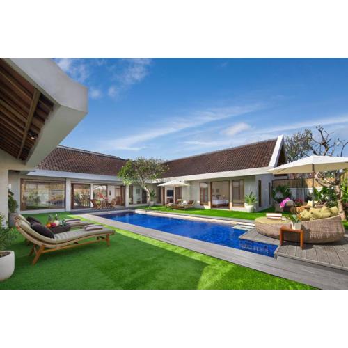 NEW, Seminyak 8 Bed,10 Bath Villa, Best Location