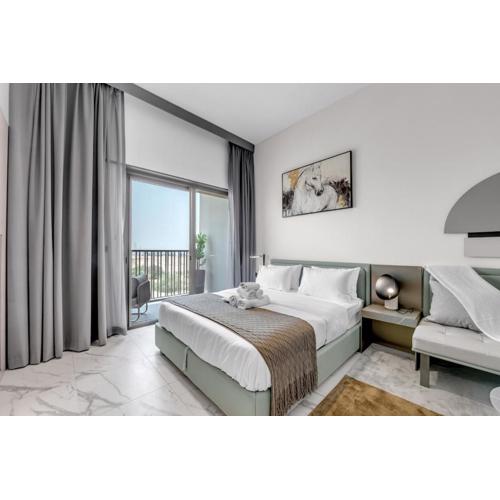 New Studio I MAG I Summer Deal