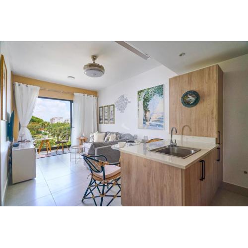 New! Stylish Poolside Retreat In Cap Cana