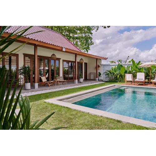 New Villa La Crema - Designer 3BR Canggu