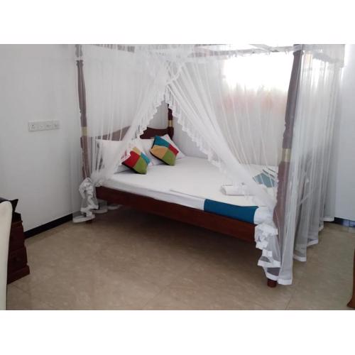 New Well House Apartment