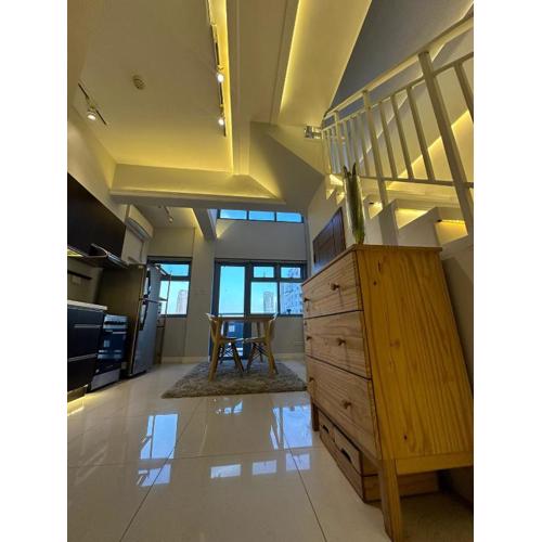 Newly Renovated 2-Storey Loft at Greenbelt 1