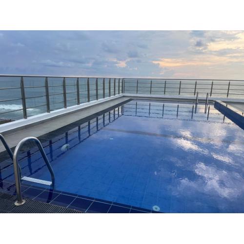 Next to an Indian Ocean