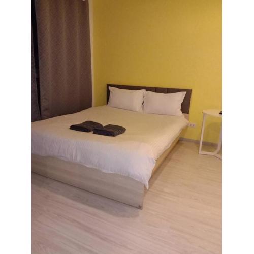 Next to BTS Bangna for 2 person