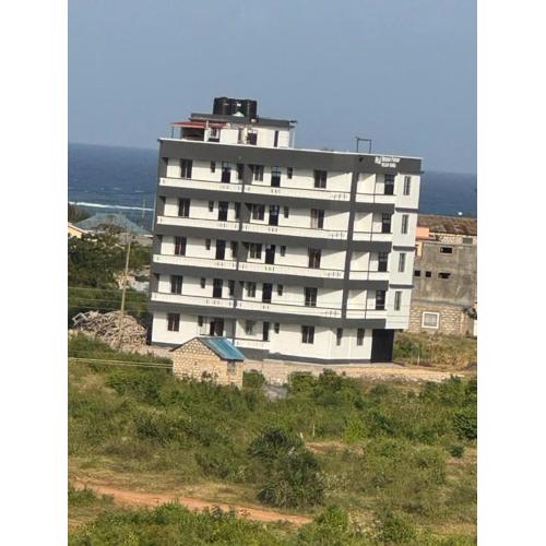 N&G Blessed Pioneer Holiday Homes