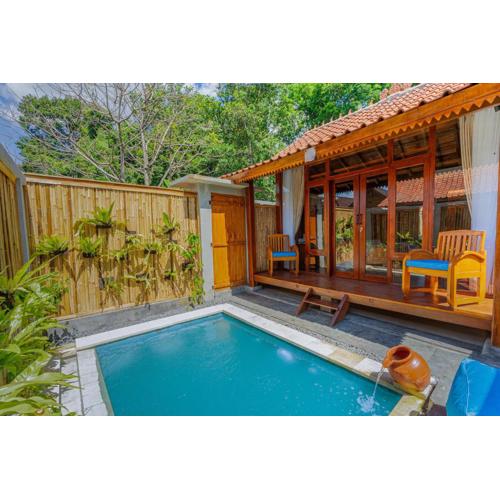 Ngesil Private Joglo & Pool
