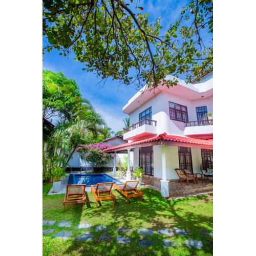 Nibbana Mirissa Hotel