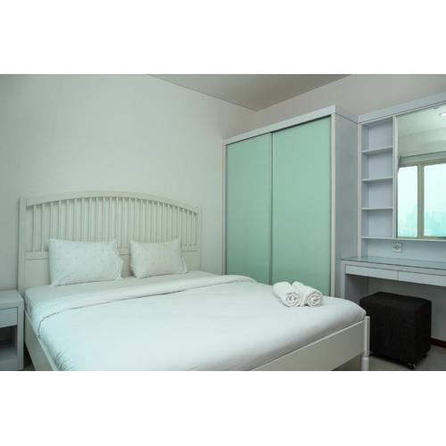 Nice 1BR Apartment at Thamrin Residence By Travelio