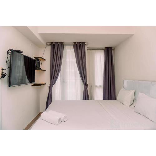 Nice and Comfort Studio Apartment at Tokyo Riverside PIK 2 By Travelio