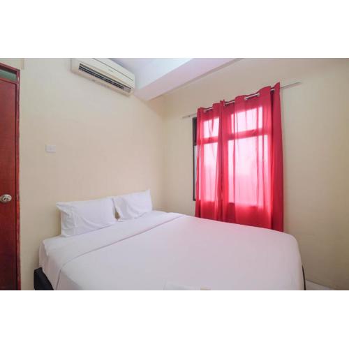 Nice and Comfy 1BR Apartment at MT Haryono Residence By Travelio