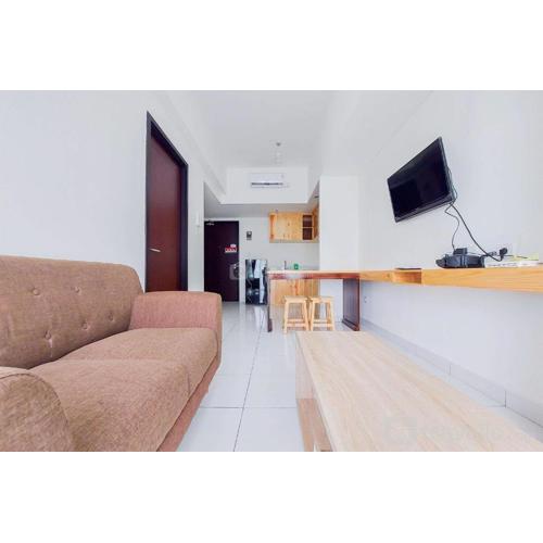 Nice and Comfy 1BR at Casa De Parco Apartment By Travelio