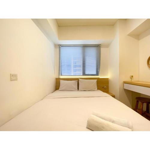 Nice and Comfy 2BR Apartment at Meikarta By Travelio