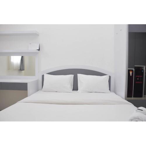 Nice and Comfy Studio Apartment at Signature Park Grande By Travelio