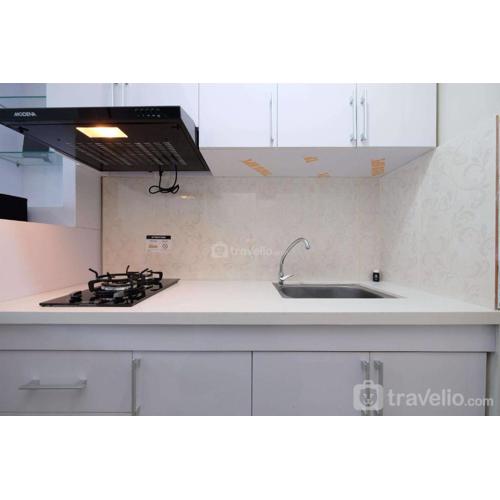 Nice and Comfy Studio at Springlake Summarecon Apartment By Travelio