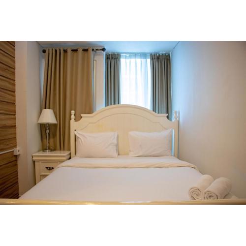 Nice and Cozy 1BR with Extra Room Apartment at Capitol Park Residence By Travelio