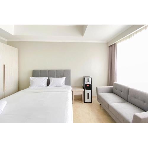 Nice and Elegant Designed Studio at Menteng Park Apartment By Travelio