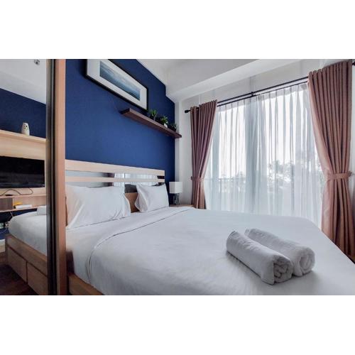Nice and Elegant Studio at Tree Park City BSD Apartment By Travelio