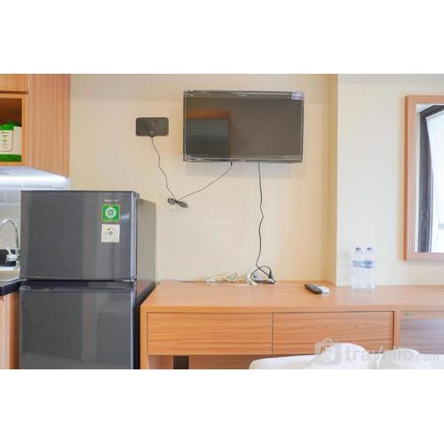 Nice and Elegant Studio at Vasaka Solterra Apartment By Travelio