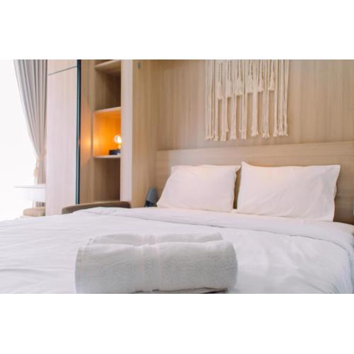 Nice and Fancy Studio at Transpark Bintaro Apartment By Travelio