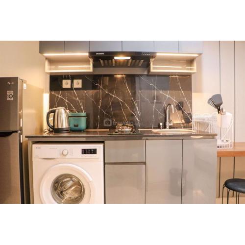 Nice and Homey Studio at West Vista Apartment By Travelio