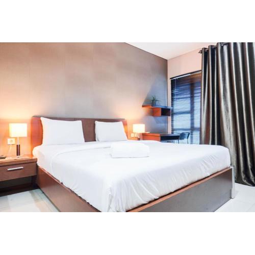 Nice and Private 1BR Apartment at Thamrin Residence By Travelio