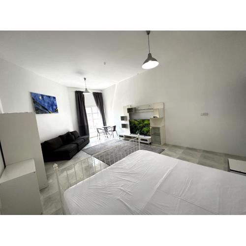 Nice Rooms for Rent in Compound Housing near Burj Alarab Dubai Villa 125