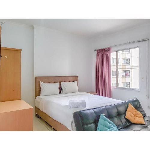 Nice Studio at Marina Ancol Apartment By Travelio