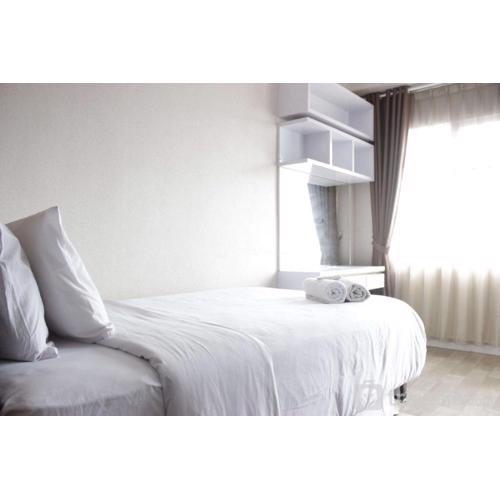 Nice View Studio Apartment at Harvard Jatinangor near IPDN By Travelio