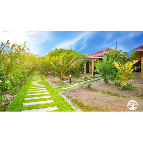 Nikara Beach Villas Arugambay