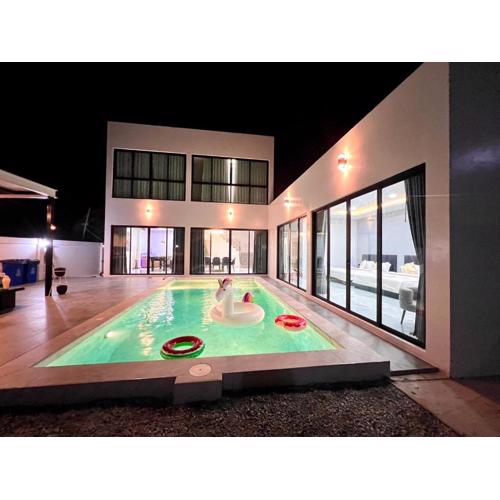 NIRA-PoolVilla พูลวิลล่าพัทยา