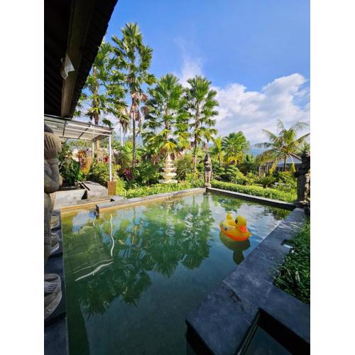 Nirun Garden Villa - Balinese Traditional House in North Bali