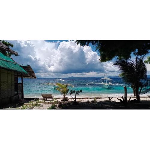 Nitasnipahut Pamilacan island