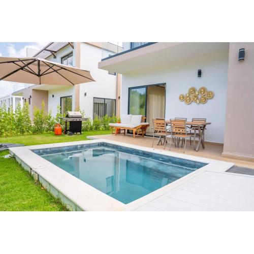 NOK Classy 3BR Villa by Vistacana Rentals