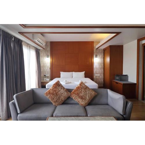 Nonthaburi Palace Hotel