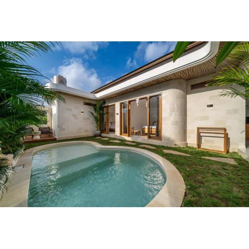 Nooky 2 - PROMO Seminyak - 2 BDR - Brand NEW Villa - HUGE Pool